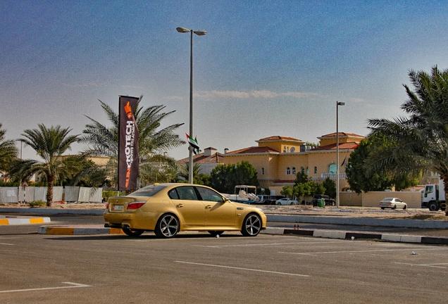 BMW M5 E60 2005
