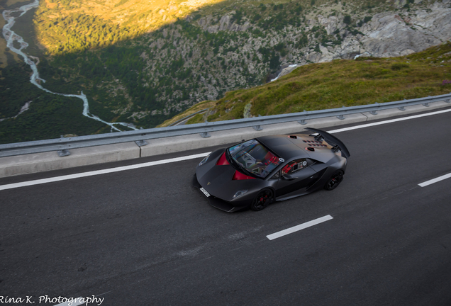 Lamborghini Sesto Elemento Lanzante