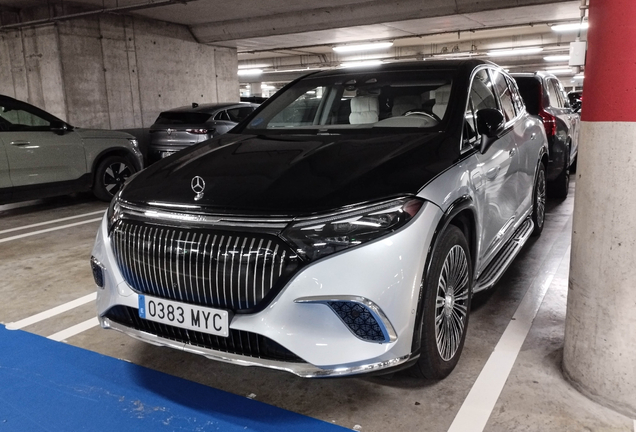 Mercedes-Maybach EQS 680 SUV