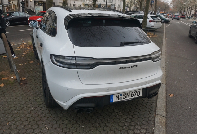 Porsche 95B Macan GTS MkIII