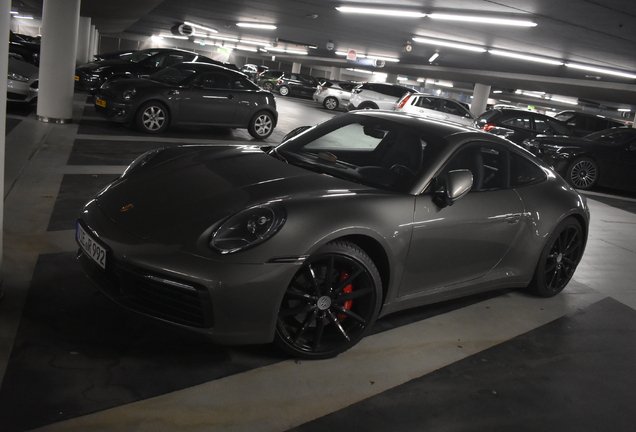 Porsche 992 Carrera 4S MkI