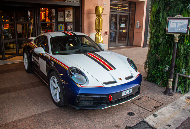 Porsche 992 Dakar