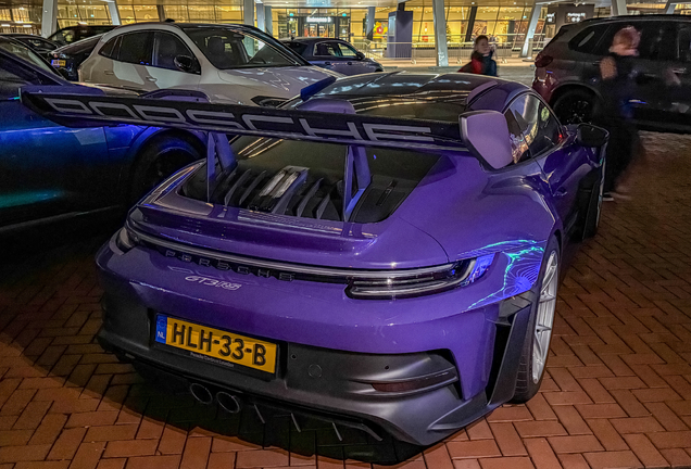 Porsche 992 GT3 RS MkI Weissach Package