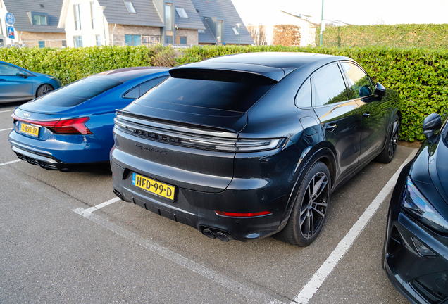 Porsche Cayenne Coupé Turbo E-Hybrid