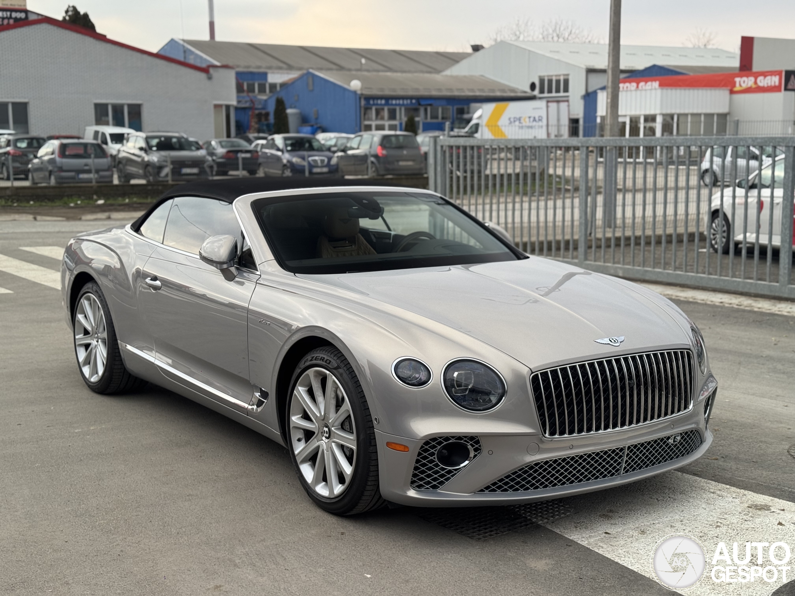 Bentley Continental GTC V8 Azure 2024
