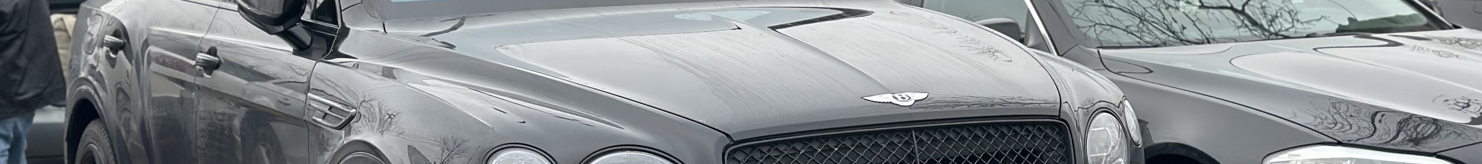 Bentley Bentayga Hybrid 2021