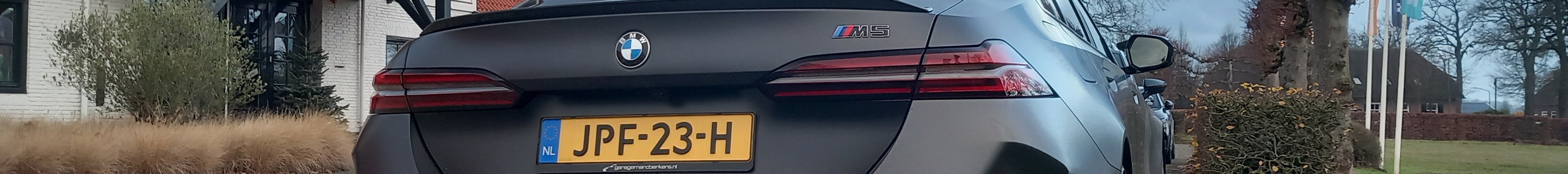 BMW M5 G90