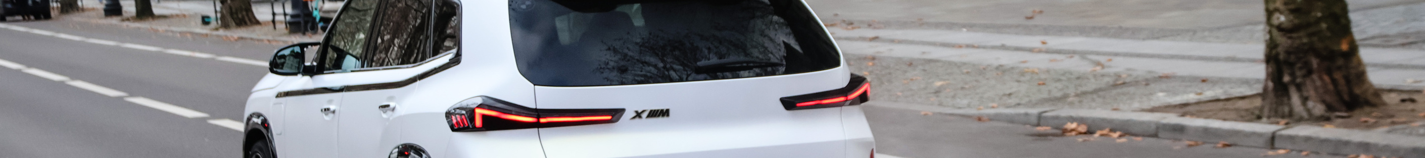 BMW XM G09