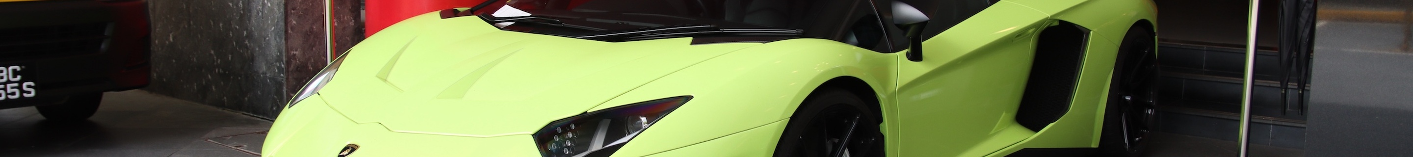 Lamborghini Aventador LP700-4