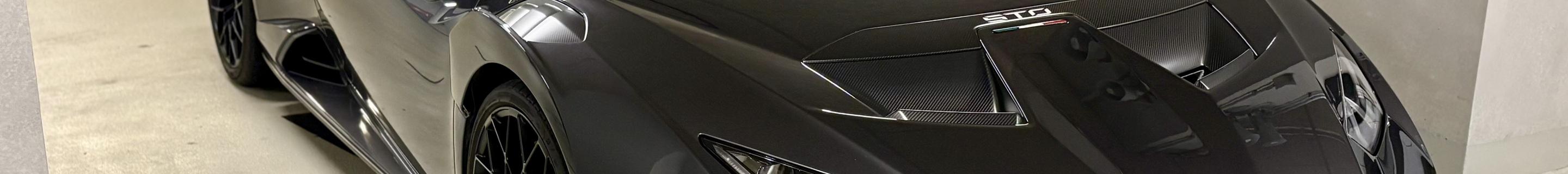 Lamborghini Huracán LP640-2 STO