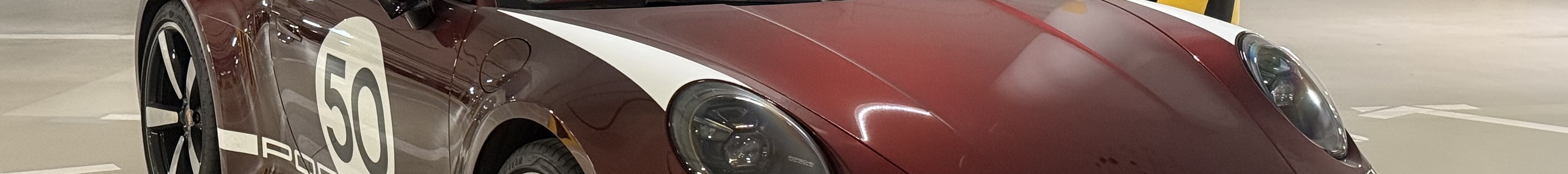 Porsche 992 Targa 4S MkI Heritage Design Edition