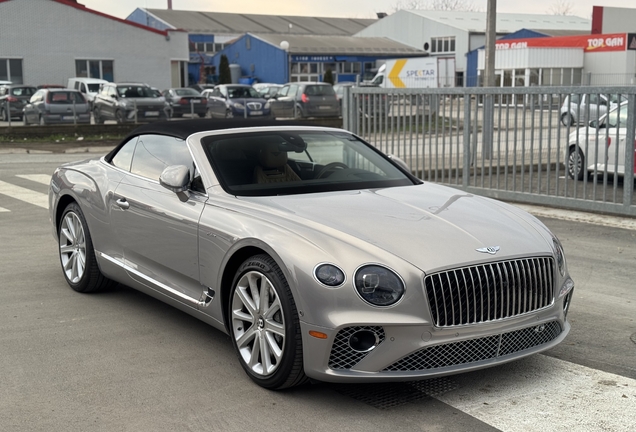 Bentley Continental GTC V8 Azure 2024