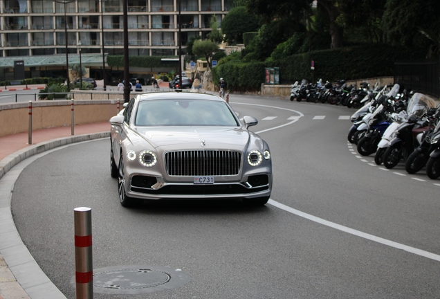 Bentley Flying Spur Hybrid