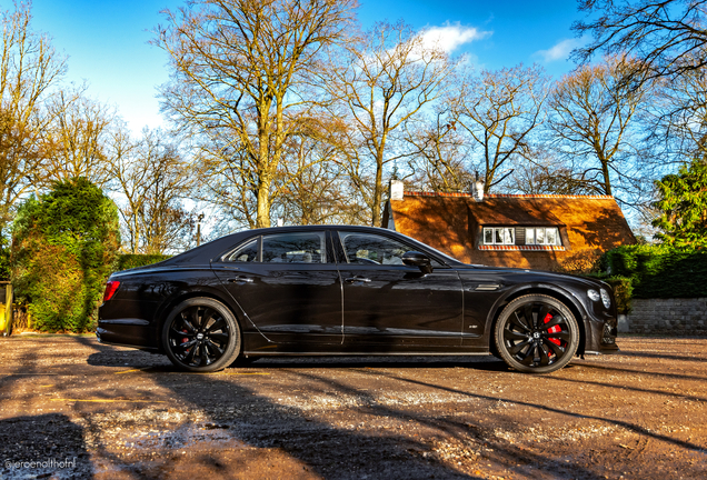 Bentley Flying Spur V8 2021