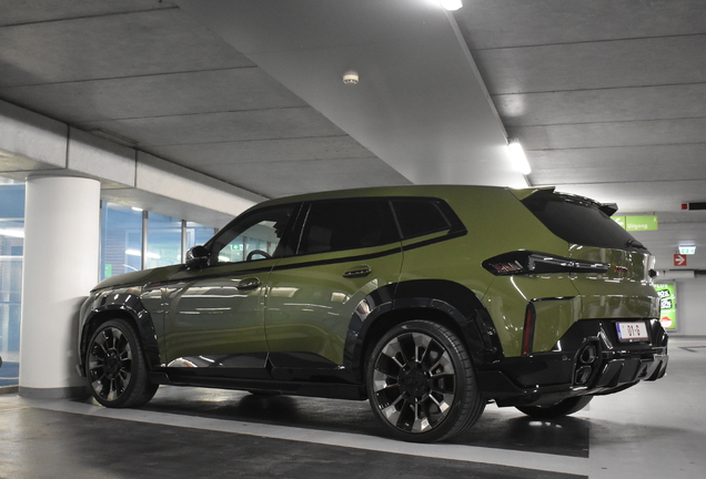 BMW XM G09 Label Red Renegade Design