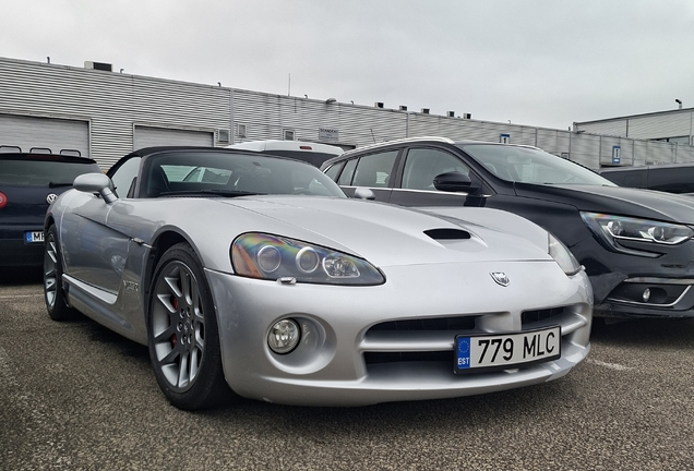 Dodge Viper SRT-10 Roadster 2003
