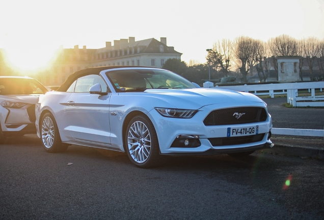 Ford Mustang GT Convertible 2015