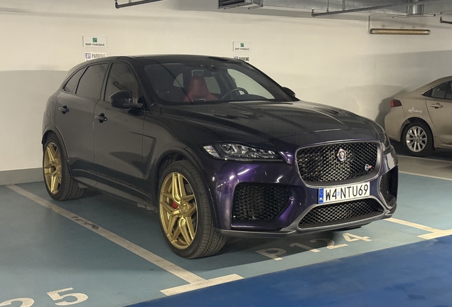 Jaguar F-PACE SVR