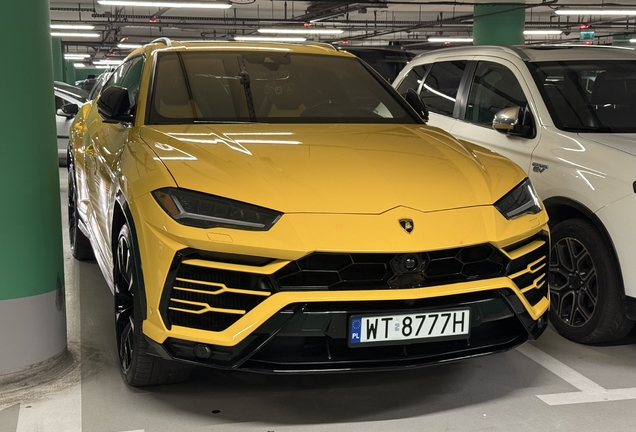 Lamborghini Urus