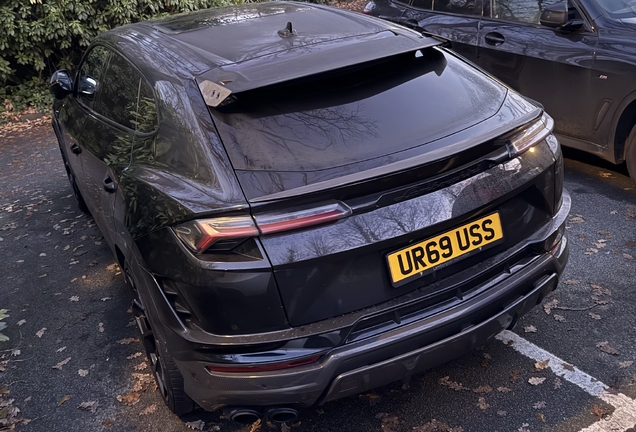 Lamborghini Urus Performante