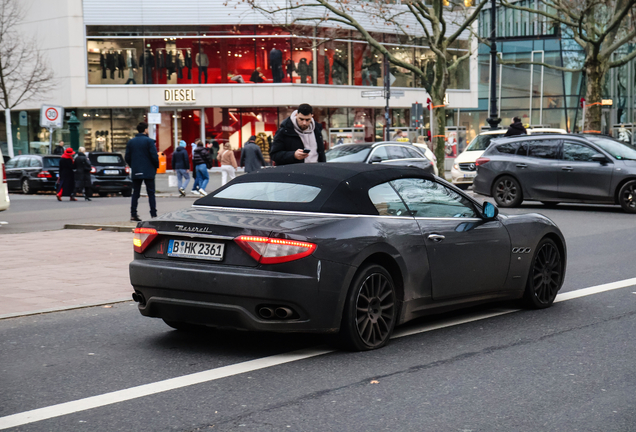 Maserati GranCabrio