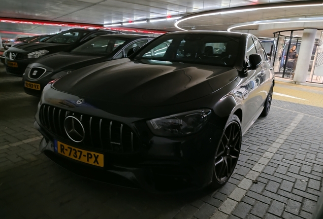 Mercedes-AMG E 63 S W213 2021