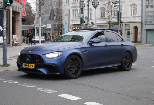 Mercedes-AMG E 63 S W213 2021