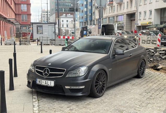 Mercedes-Benz C 63 AMG Coupé