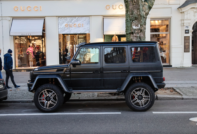 Mercedes-Benz G 500 4X4²