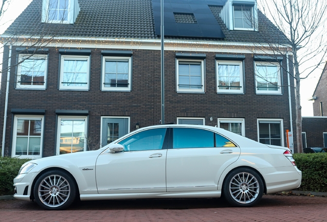 Mercedes-Benz S 63 AMG W221