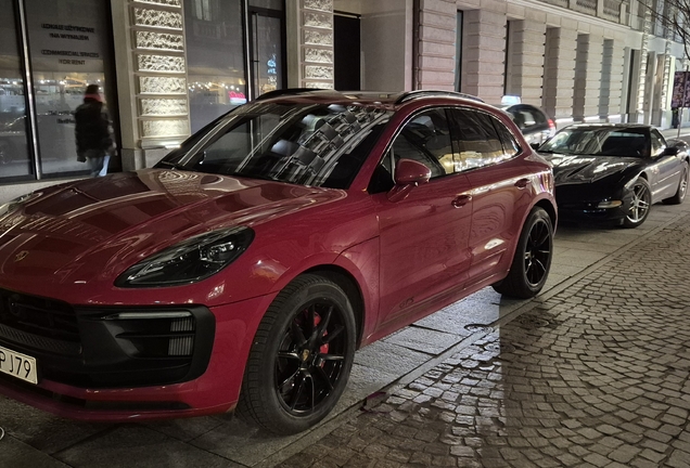 Porsche 95B Macan GTS MkIII