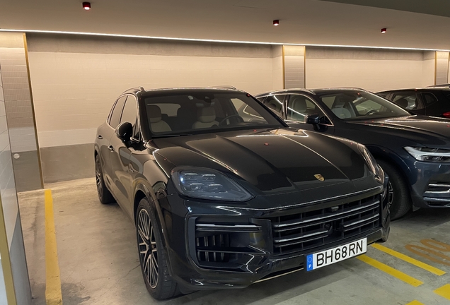 Porsche 9YA Cayenne Turbo E-Hybrid