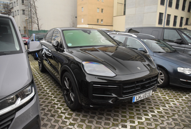 Porsche Cayenne Coupé Turbo E-Hybrid