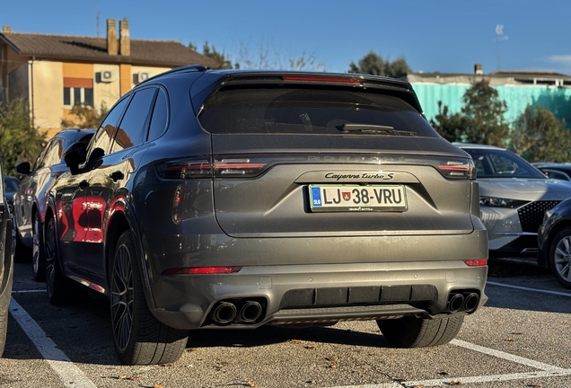 Porsche Cayenne Turbo S E-Hybrid