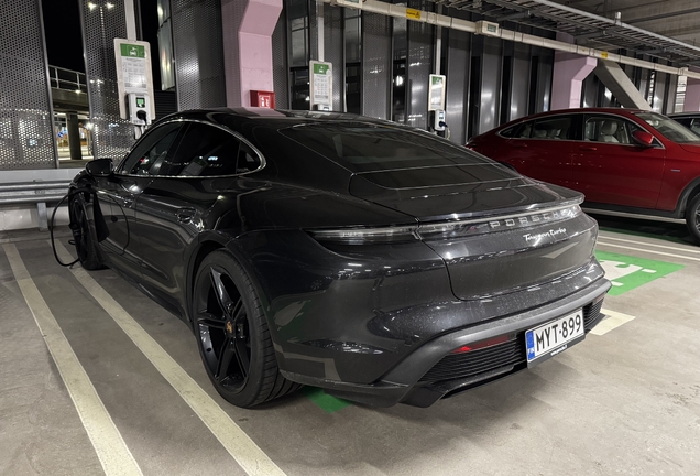 Porsche Taycan Turbo