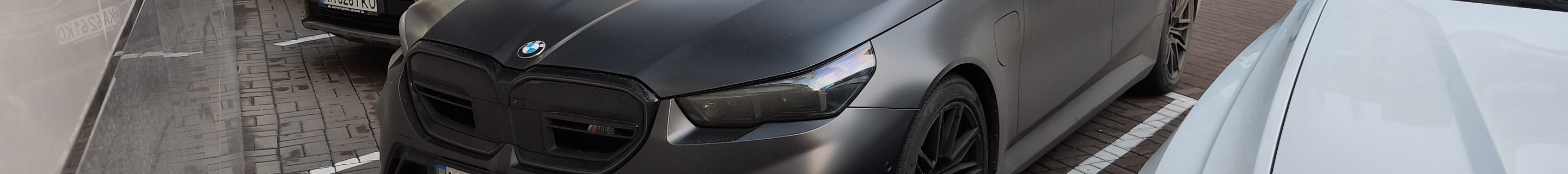 BMW M5 G90