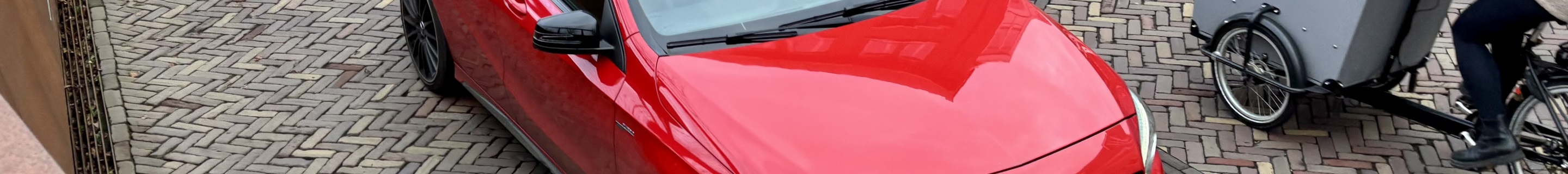 Mercedes-AMG A 45 W176 2015