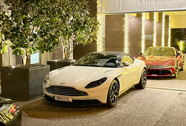 Aston Martin DB11 V8 Volante