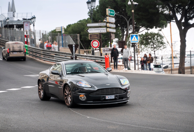 Aston Martin Vanquish S