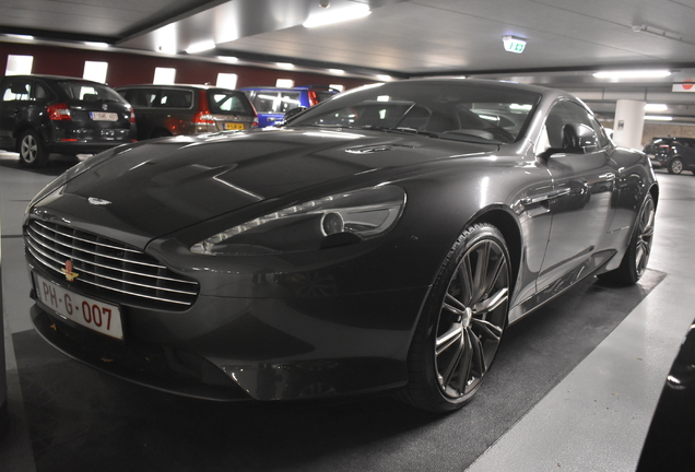 Aston Martin Virage 2011
