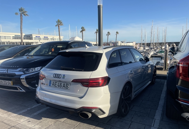 Audi RS4 Avant B9