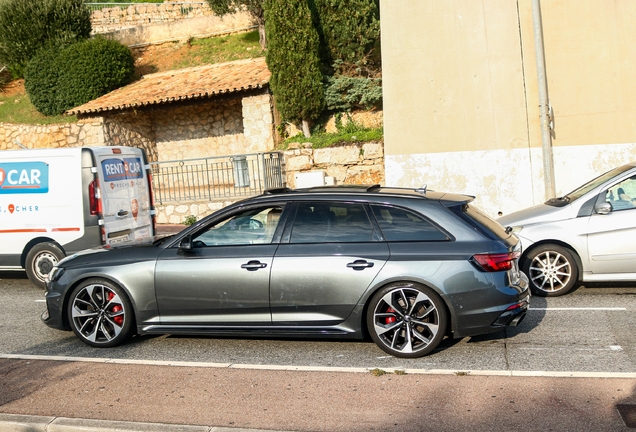 Audi RS4 Avant B9