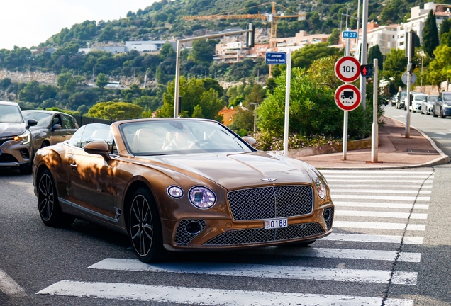 Bentley Continental GTC V8 2020