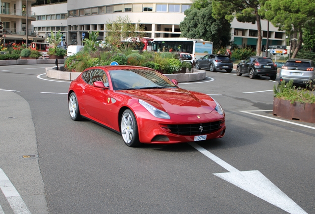 Ferrari FF