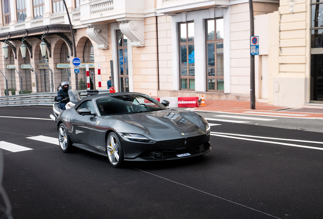 Ferrari Roma Spider