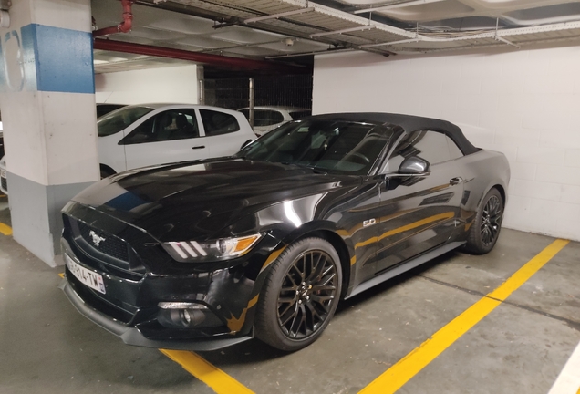 Ford Mustang GT Convertible 2015