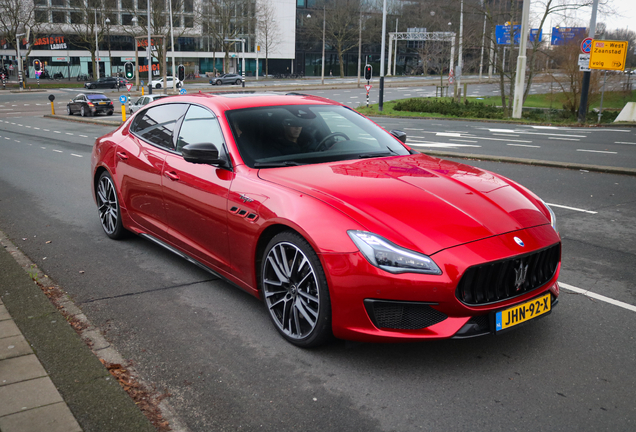 Maserati Quattroporte Trofeo