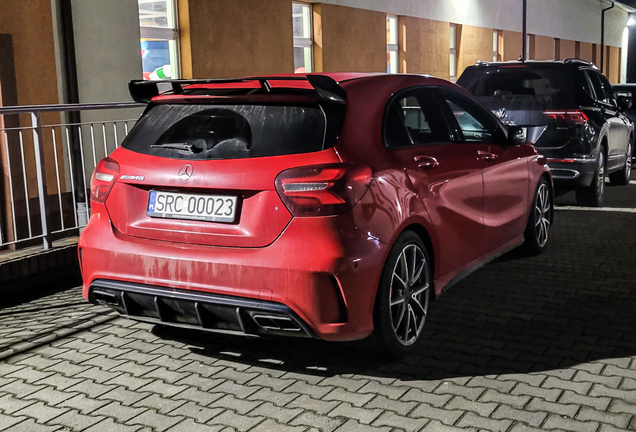 Mercedes-AMG A 45 W176 2015