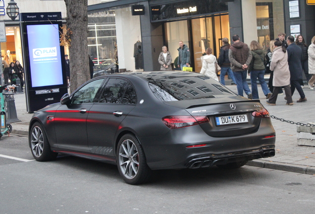 Mercedes-AMG E 63 S W213 Final Edition