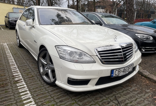 Mercedes-Benz S 63 AMG W221 2010